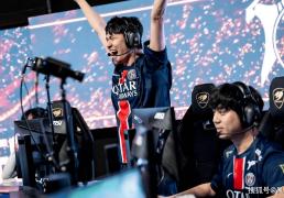 LOL全华班晋级世界赛！Karsa泪洒赛场，FoFo：我真的有罪？