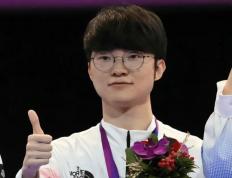 不愧是最重(zhòng)视电竞的國(guó)家，韓(hán)國(guó)高一课本更新(xīn)，将亚運(yùn)会LOL寫(xiě)进教材