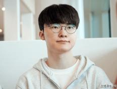 LOL官方再次发文强调，faker就是传奇选手，地位无人能撼动