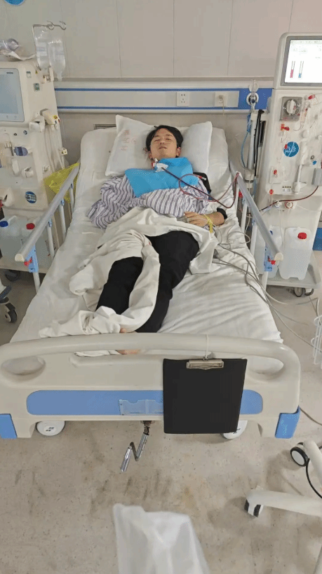 突发！《英雄聯(lián)盟》知名主播(bō)确诊尿(niào)毒症，或(huò)暫(zàn)别直(zhí)播(bō)