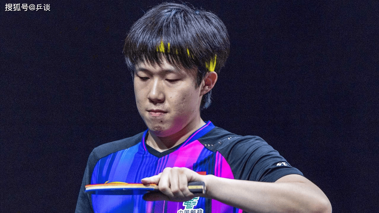 逆转！王楚钦4-3力克师弟向鹏打进决赛，决胜局2-6逆风翻盘