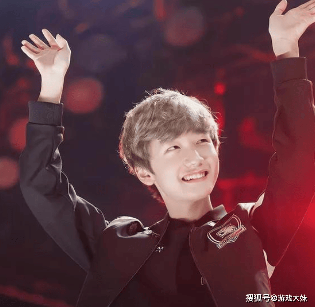 LOL社区发起投票，有史以来谁最被低估(gū)？前十名里只有一(yī)位(wèi)LPL选手