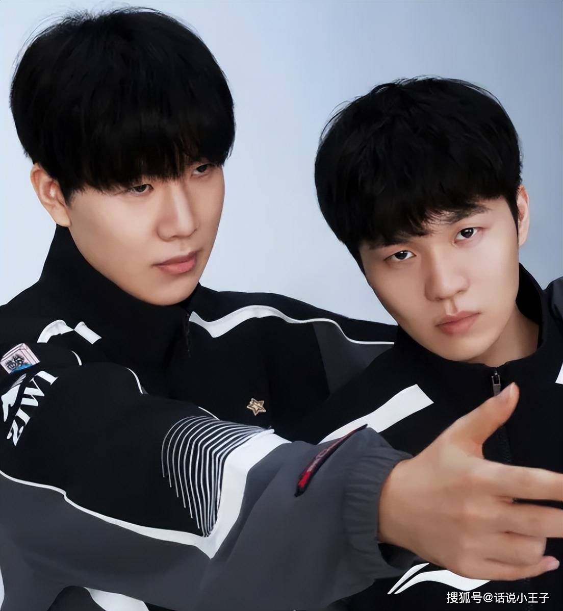 赛場(chǎng)充(chōng)满Theshy传奇(qí)！宙斯感谢Theshy，是(shì)他给了(le)我(wǒ)很(hěn)多灵感