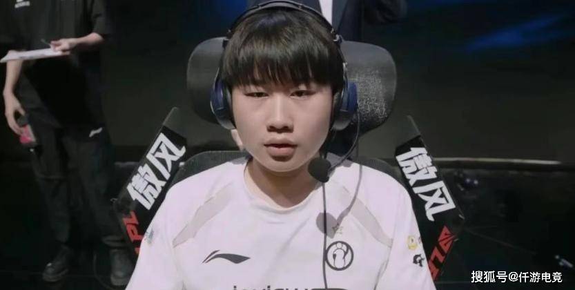 LOL：BLG新(xīn)打(dǎ)野Shadow将斩殺(shā)，北川重(zhòng)廻(huí)训练赛！ELK亮(liàng)小丑嘲讽Wei