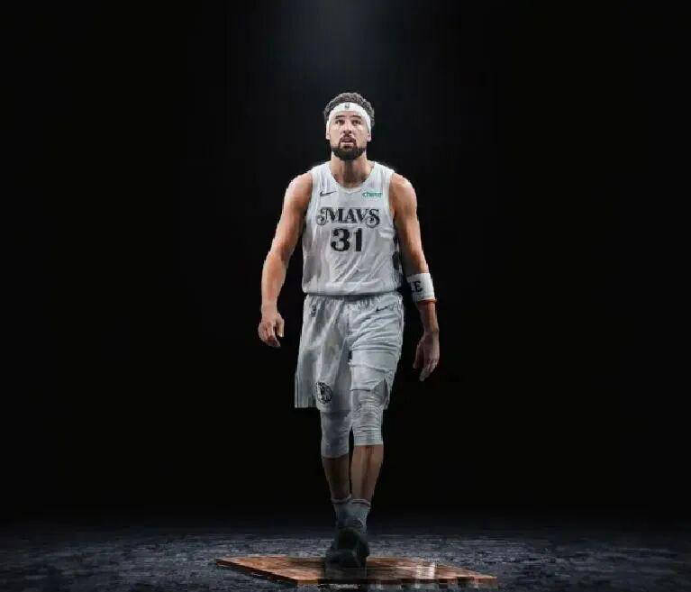 雷霆豪赌2换1，瞄准经验老将补强阵容，已成联盟最强战队