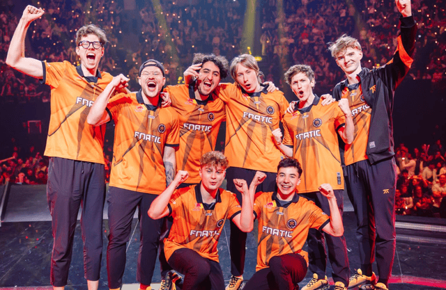 又一老牌(pái)豪门欲(yù)退(tuì)出(chū)電(diàn)竞？曾奪(duó)LOL世(shì)界冠军，出(chū)售俱(jù)樂(lè)部(bù)卖天(tiān)价！