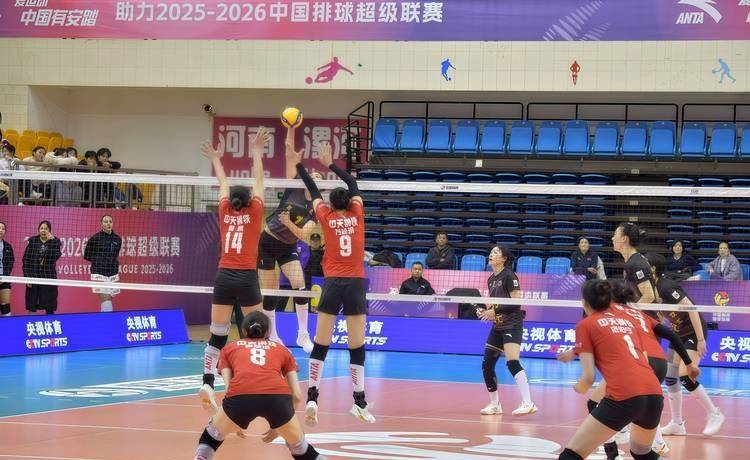 排超陞(shēng)降级赛遼(liáo)宁主场翻船负浙(zhè)江河(hé)南双星閃(shǎn)耀橫(héng)扫深圳